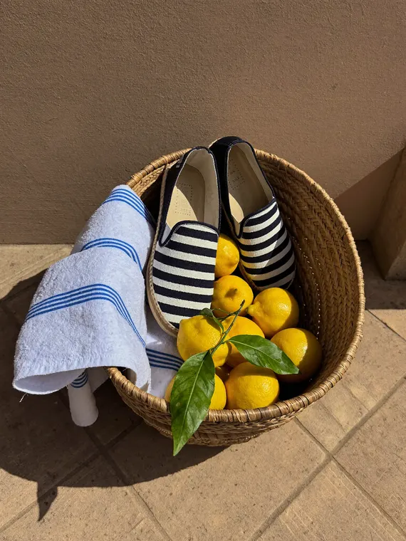 Shoe product photography: espadrilles in the market basket