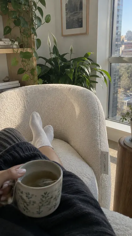 Home decor AI UGC reel: living room, SOFT LANDING chair POV