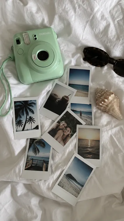 Tech AI UGC reel: trip photos, OVERSHARE prints on the bed
